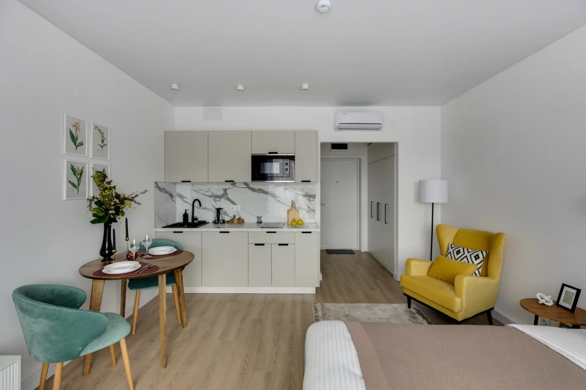 Квартира Уютная дизайнерская студия у метро Аминьевская