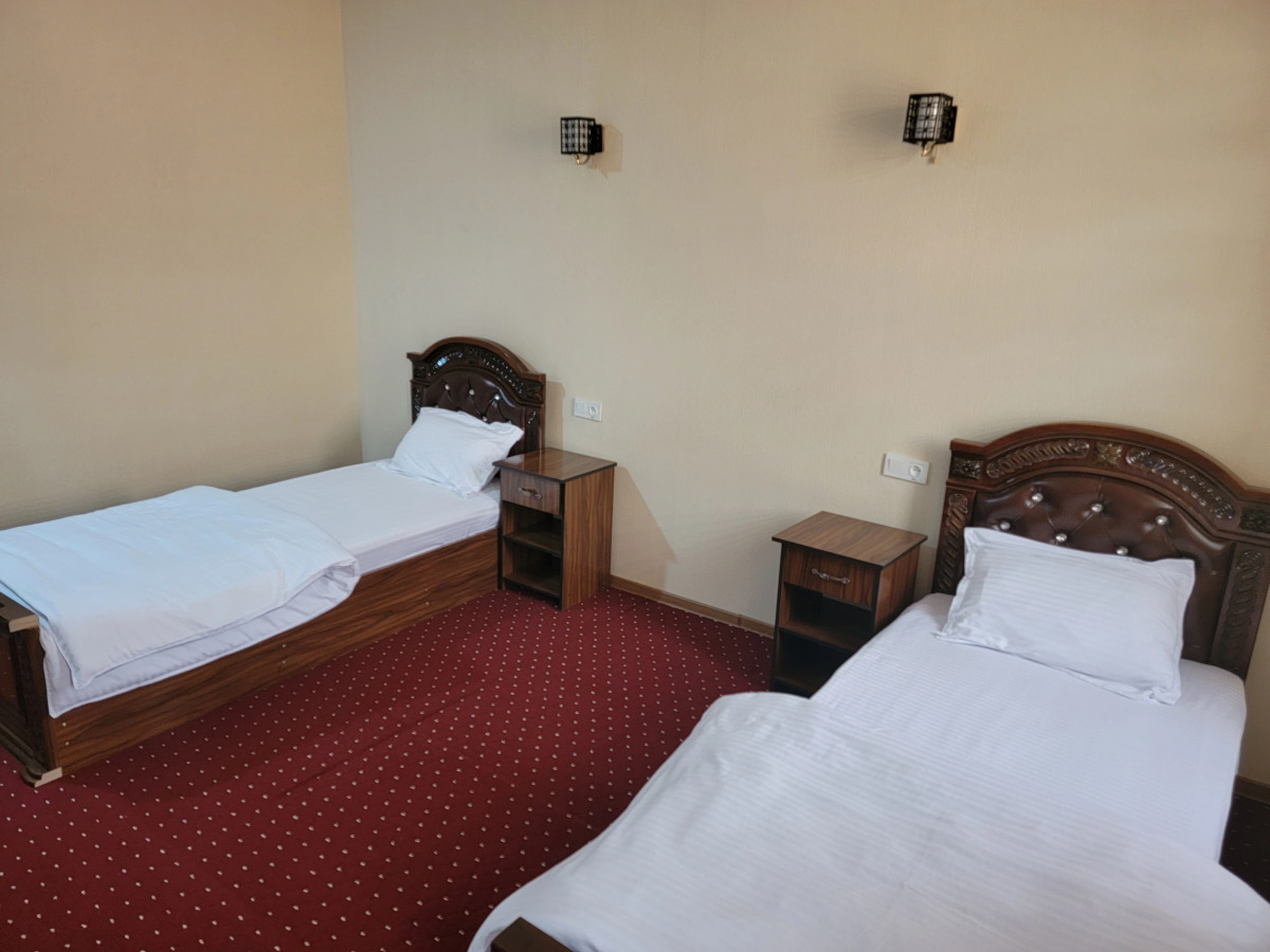 Отель MUFARSHOX