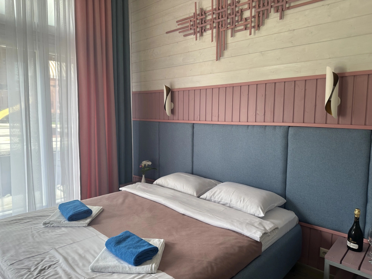 Отель Manresa Family Resort