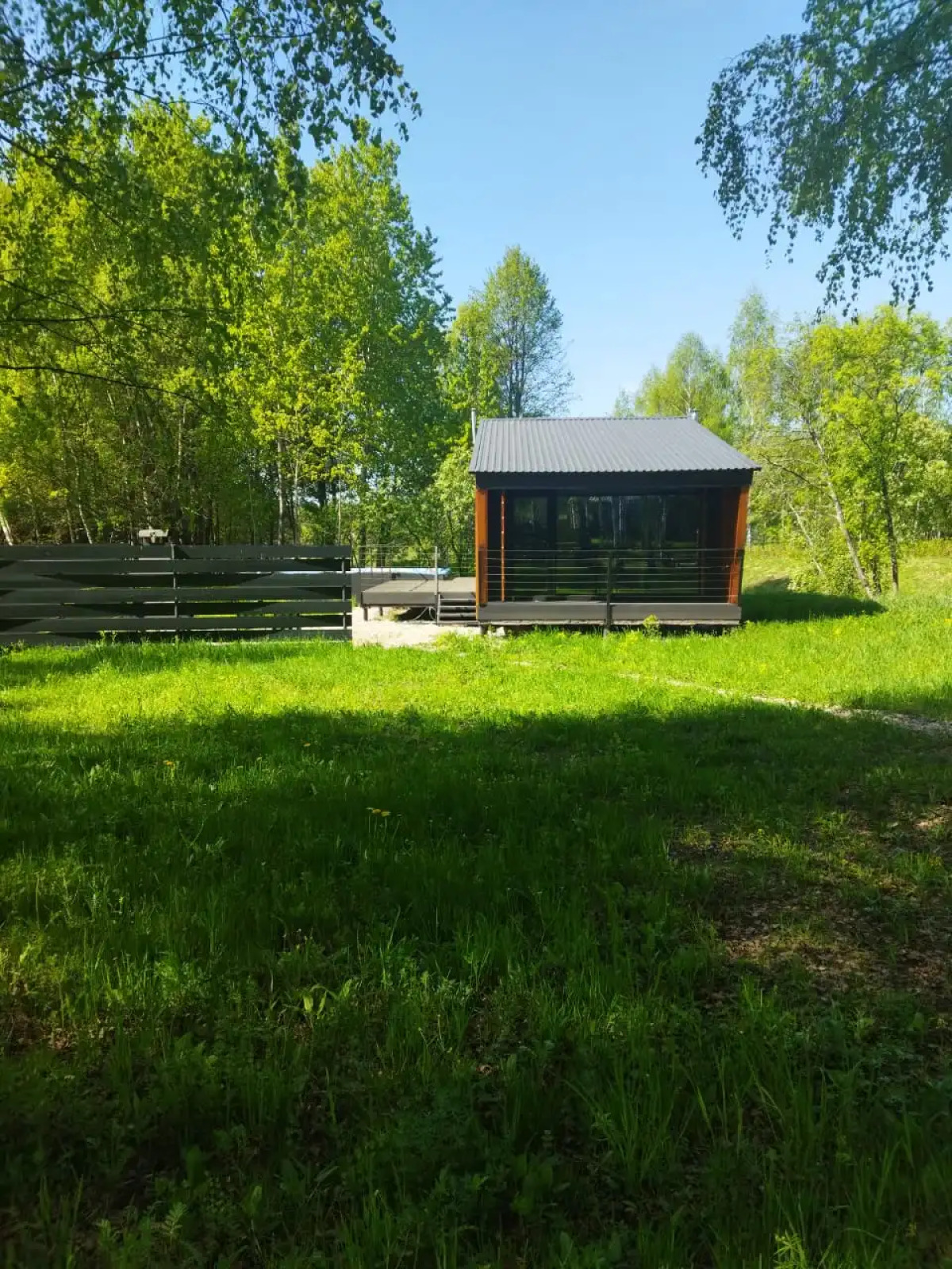 Отель Шепот