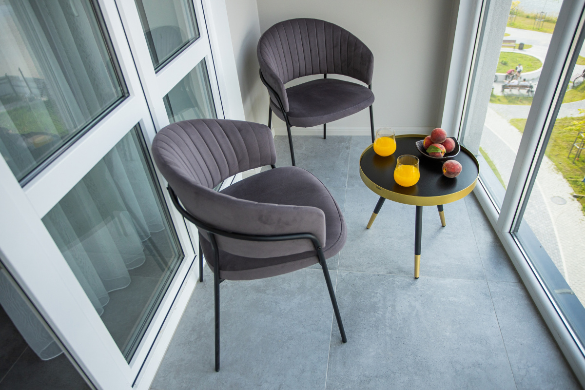 Квартира с видом на озеро