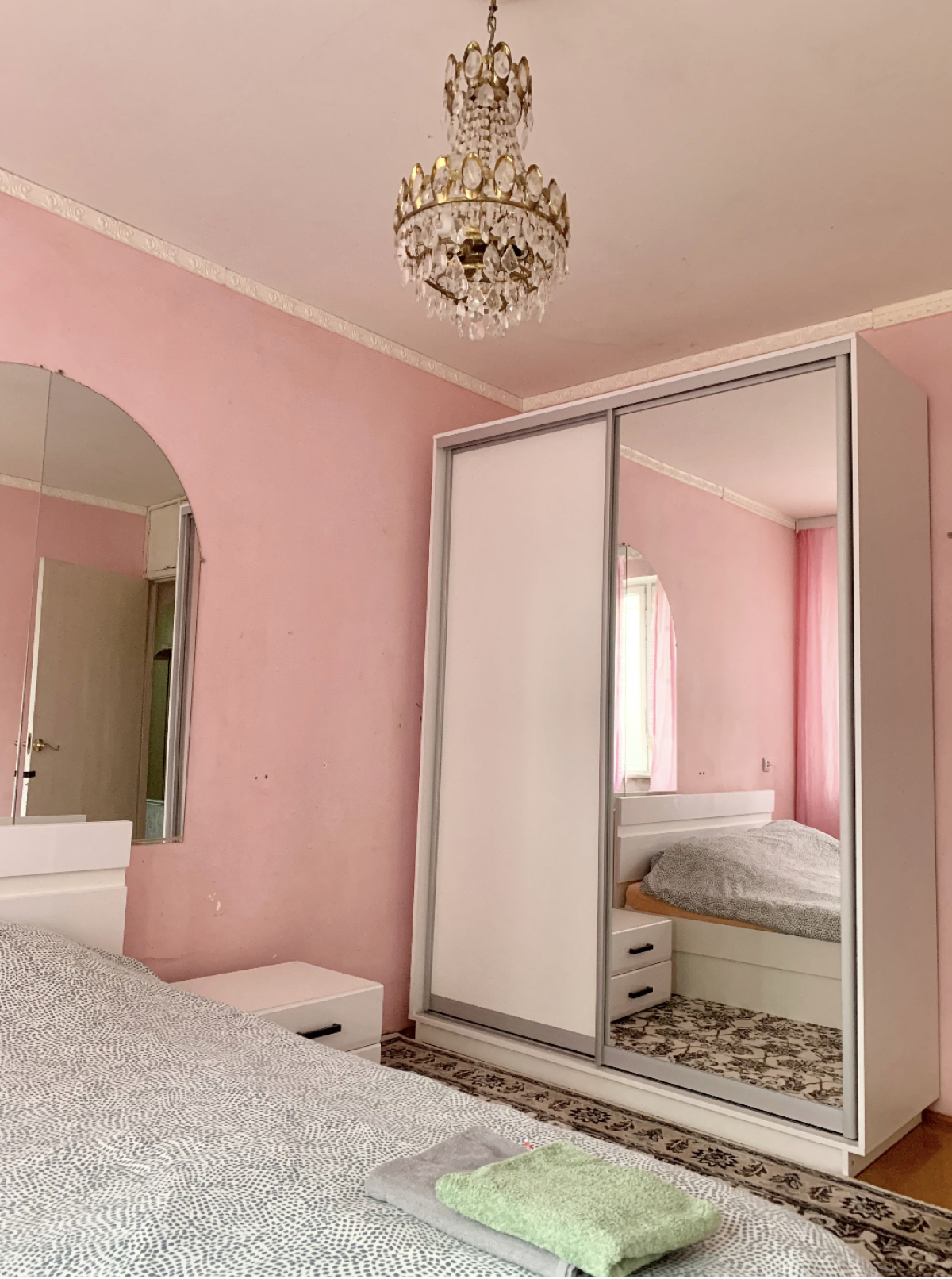 Апартаменты на улице  Багратиона 140