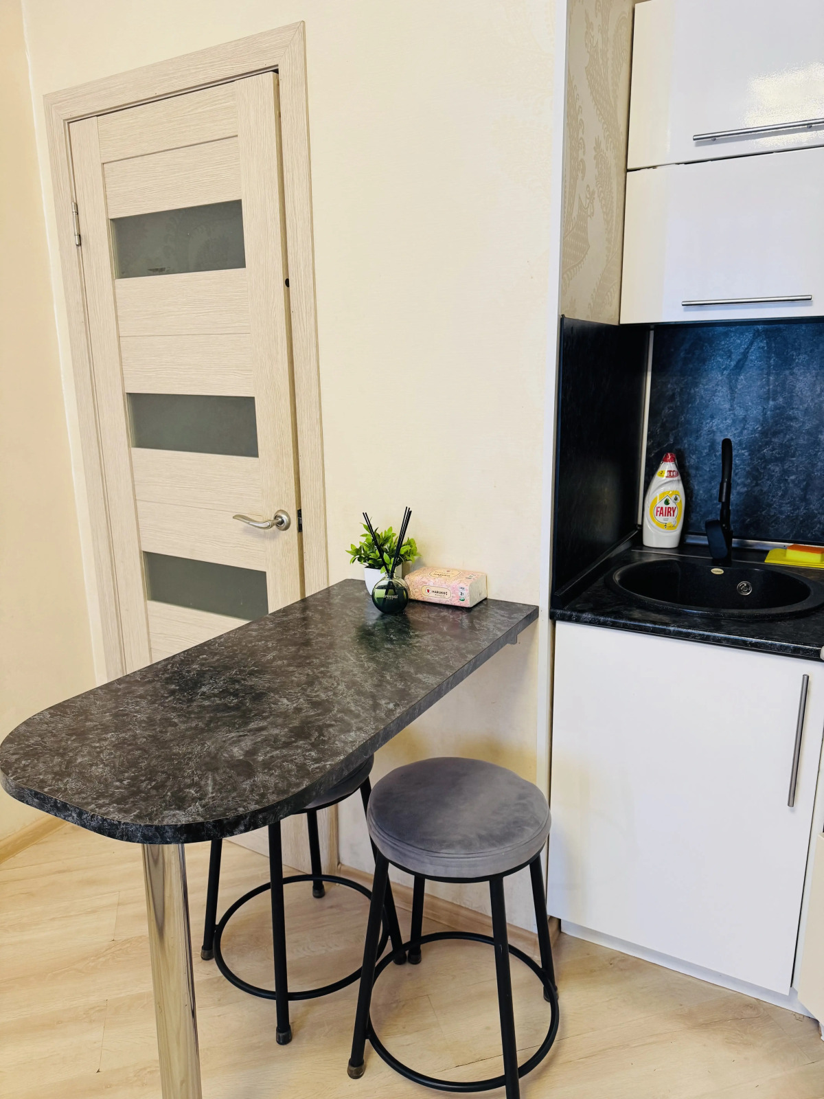 Апартаменты Red на Комарова 45