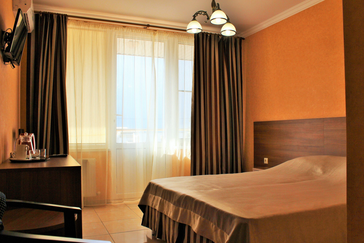 Отель Гермес