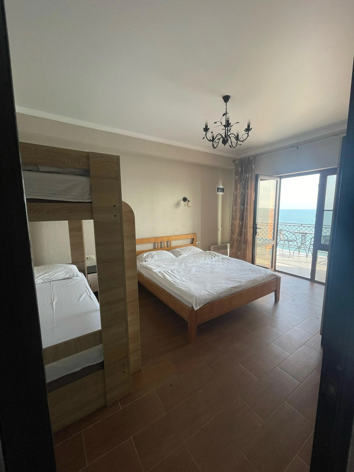 Мини-отель Leon Beach Hotel