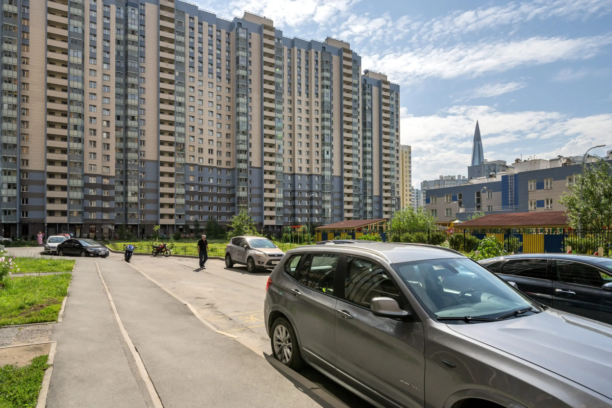 Апартаменты в Лыжном переулке рядом с Васильевским островом