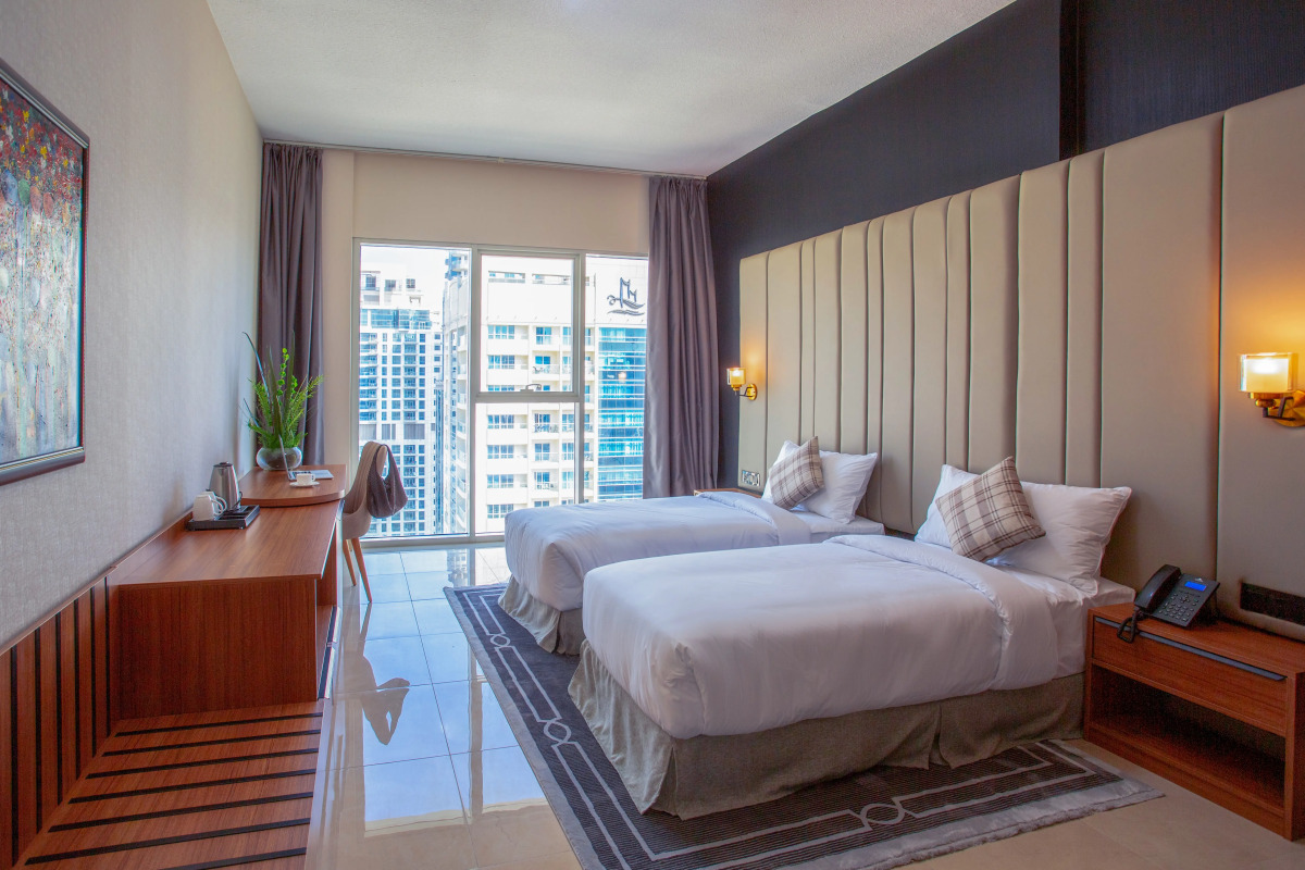 Отель Regency Luxury Suites Dubai Marina
