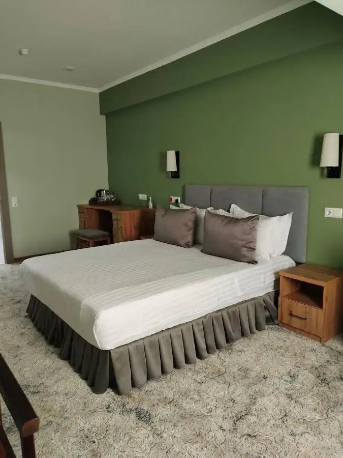 Отель Le Grande Plaza Tashkent