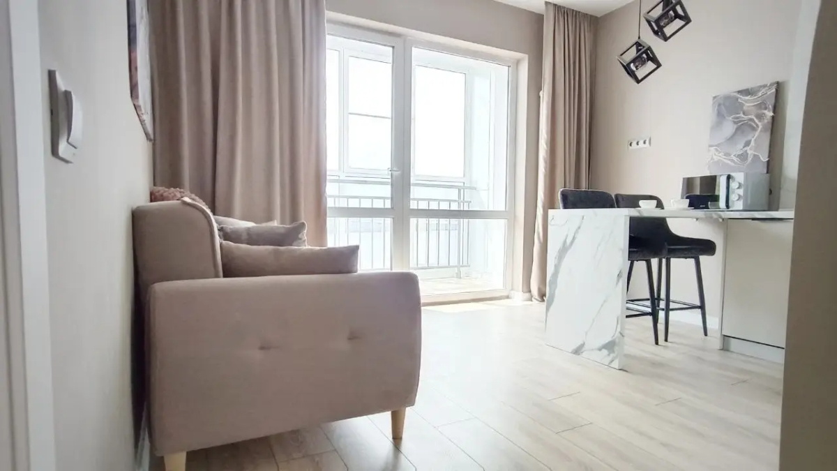 Квартира дизайнерская Renta27 в ЖК Riverdаy