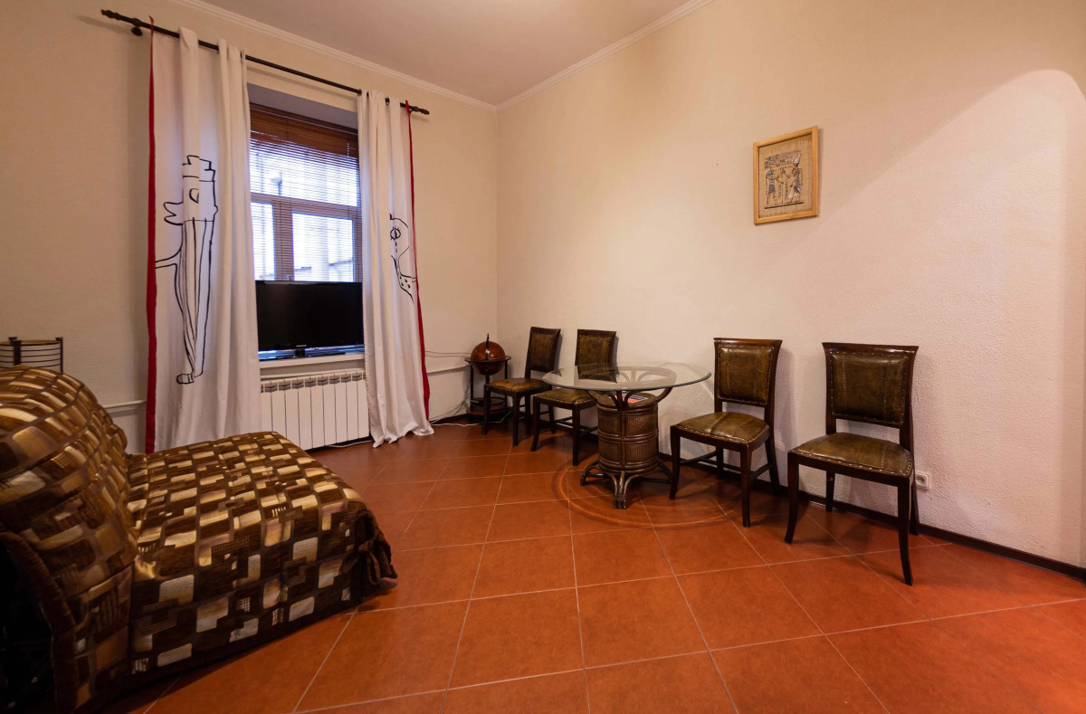 Апартаменты на Невском 22-24