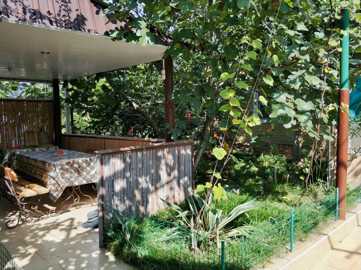 Мини-отель Гостиница Домик в Гаграх