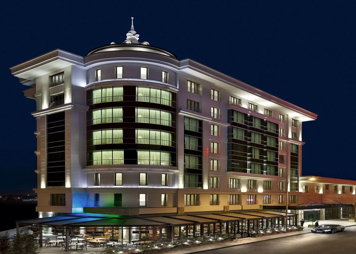 Отель Ramada Plaza by Wyndham Eskisehir