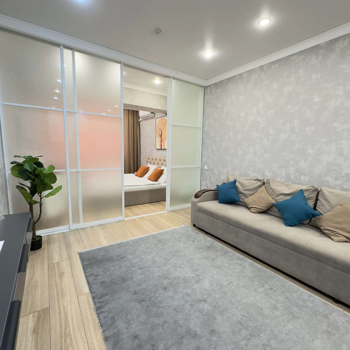 Апартаменты Great cozy Apt in the heart of the city