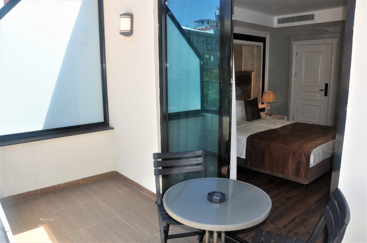 Отель Pell Palace Hotel & Spa