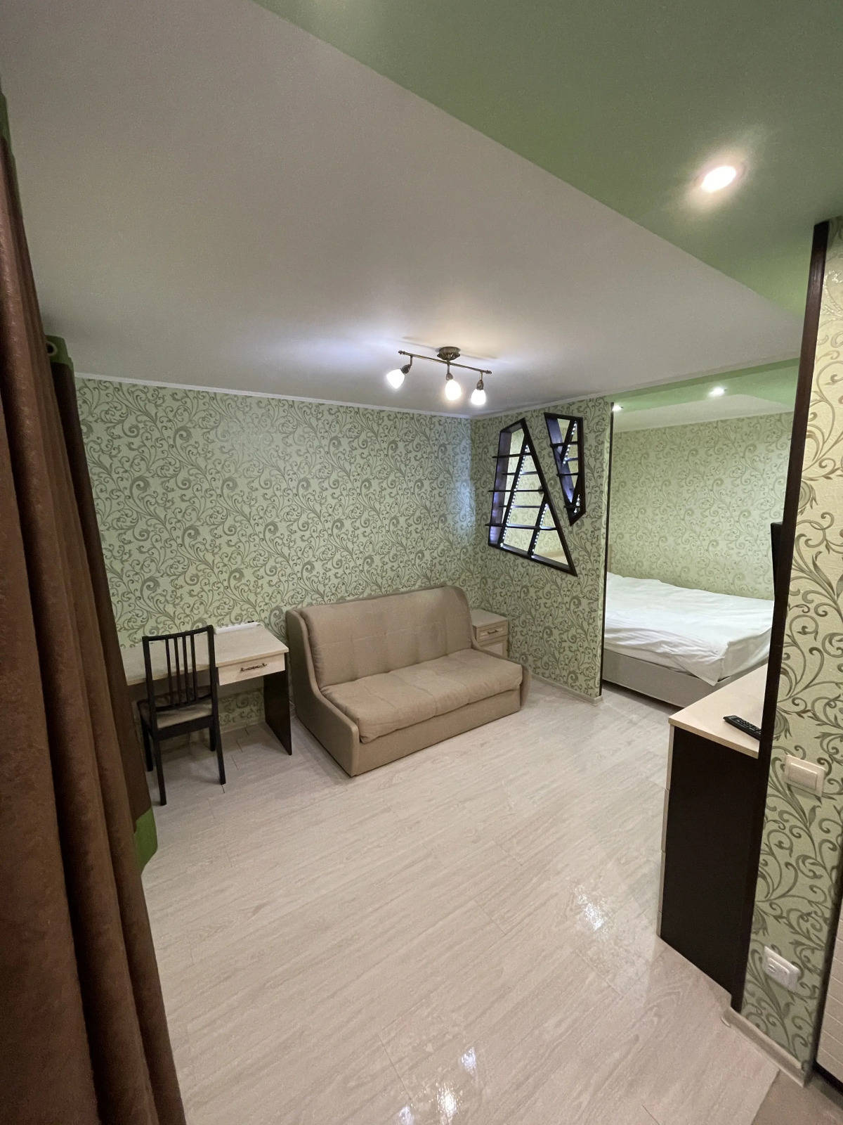 Апартаменты на Симеоновской