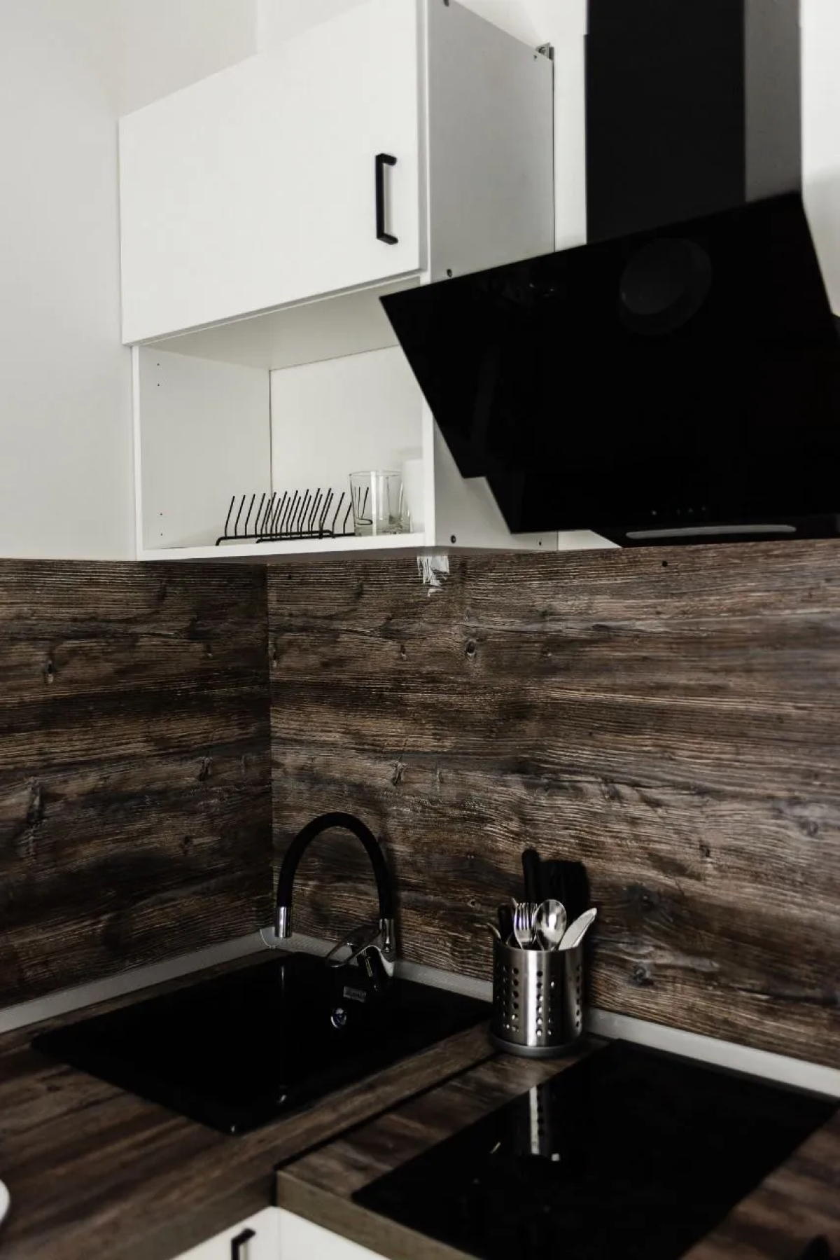 Апартаменты Мантулинская 10 (03)