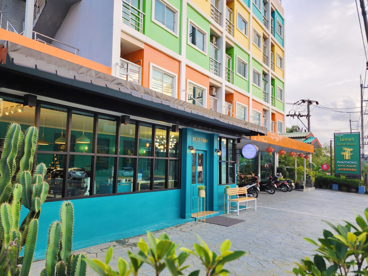 Курортный отель Phaithong Sotel Resort