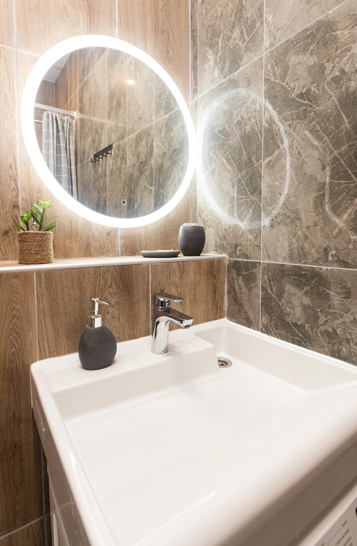 Апартаменты Лес 714/1