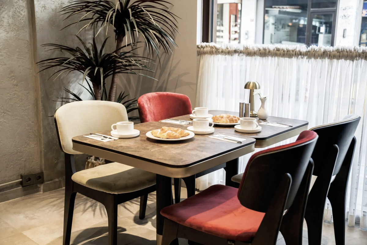 Smart and Simple Hotel Karakoy