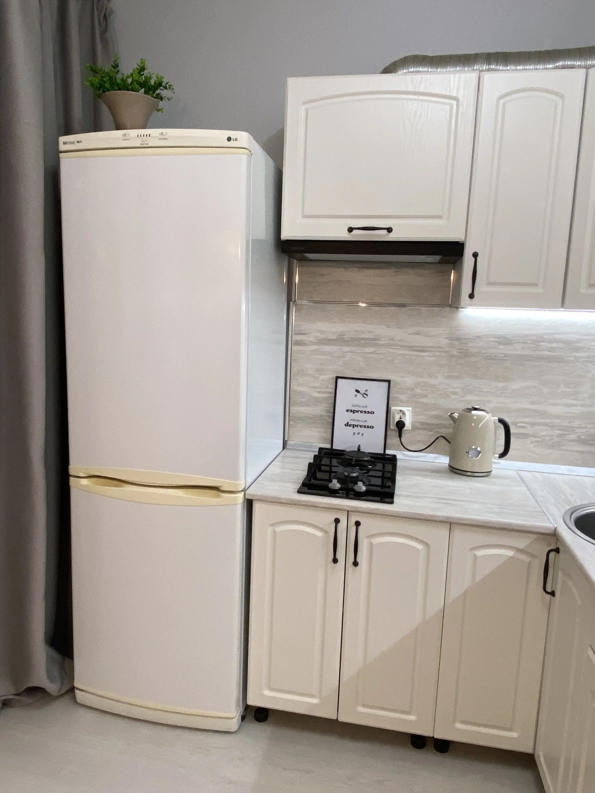 Квартира Ворошилова 14