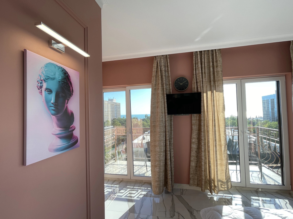 Апартаменты 3-комн. ЖК Корона Дизайнерский ремонт