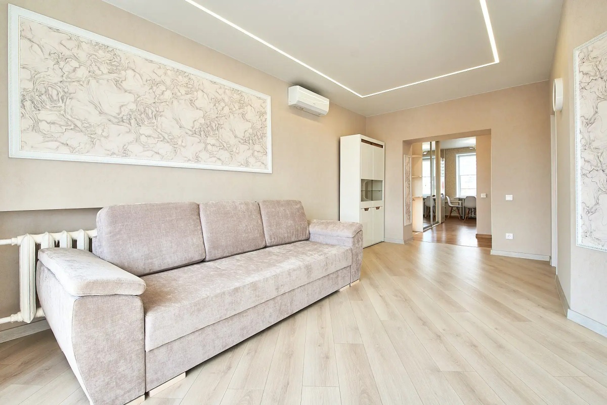 Квартира на проспекте Независимости 57