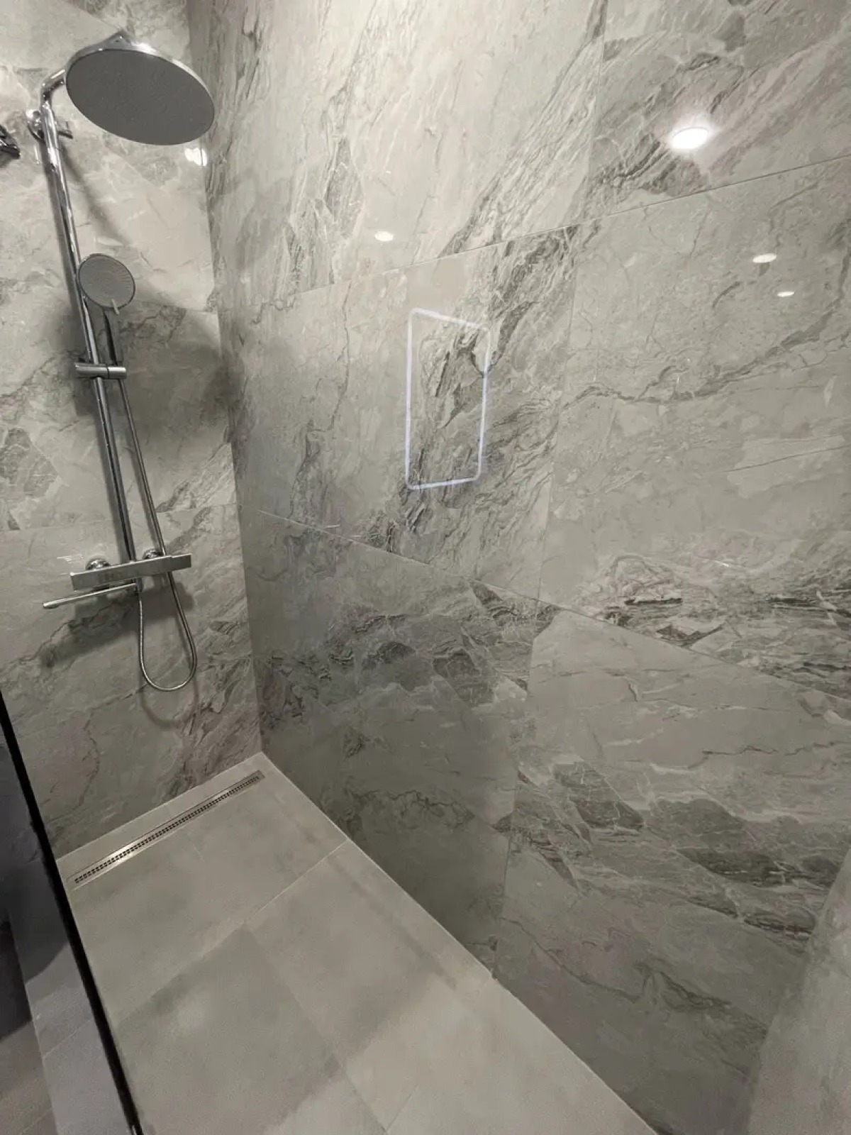 Квартира Камбарская 94