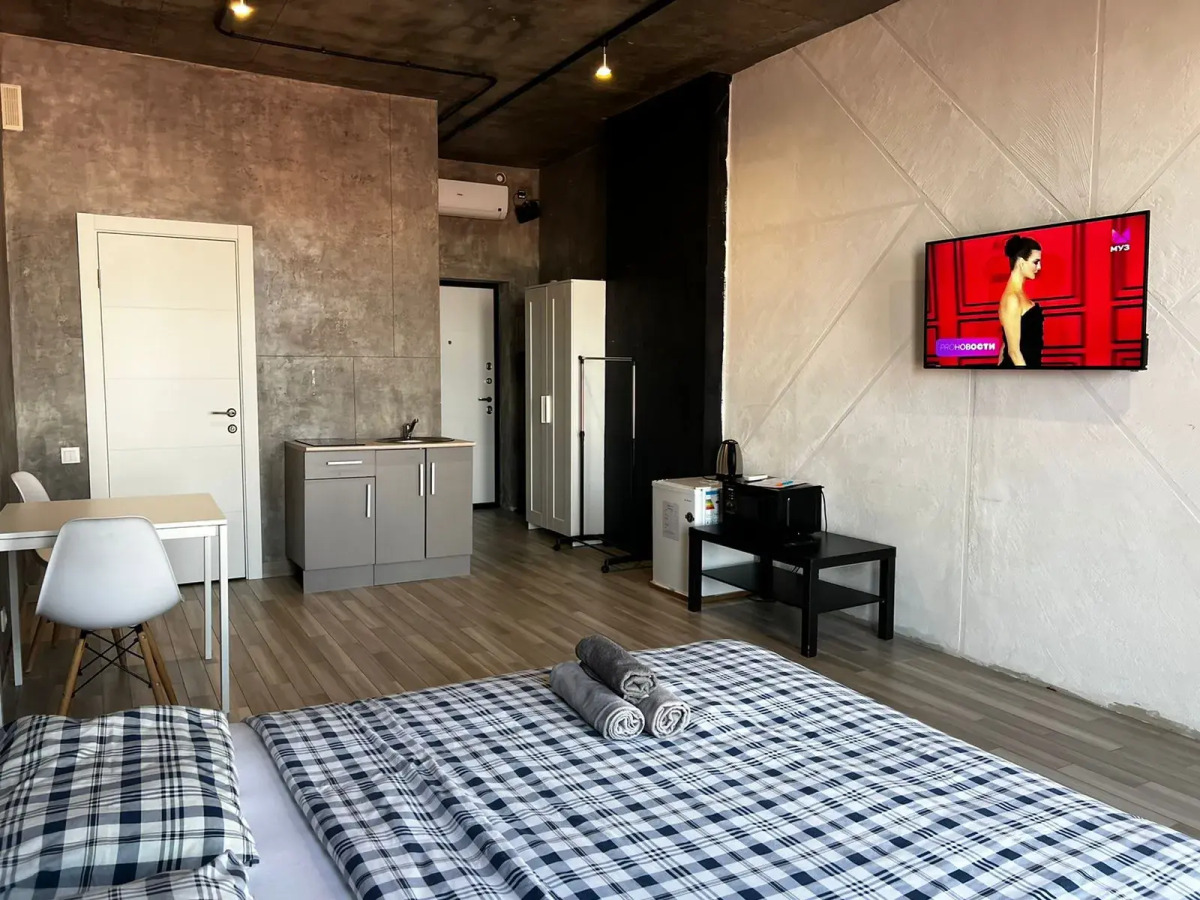 Апартаменты на Верхнеторговой 4