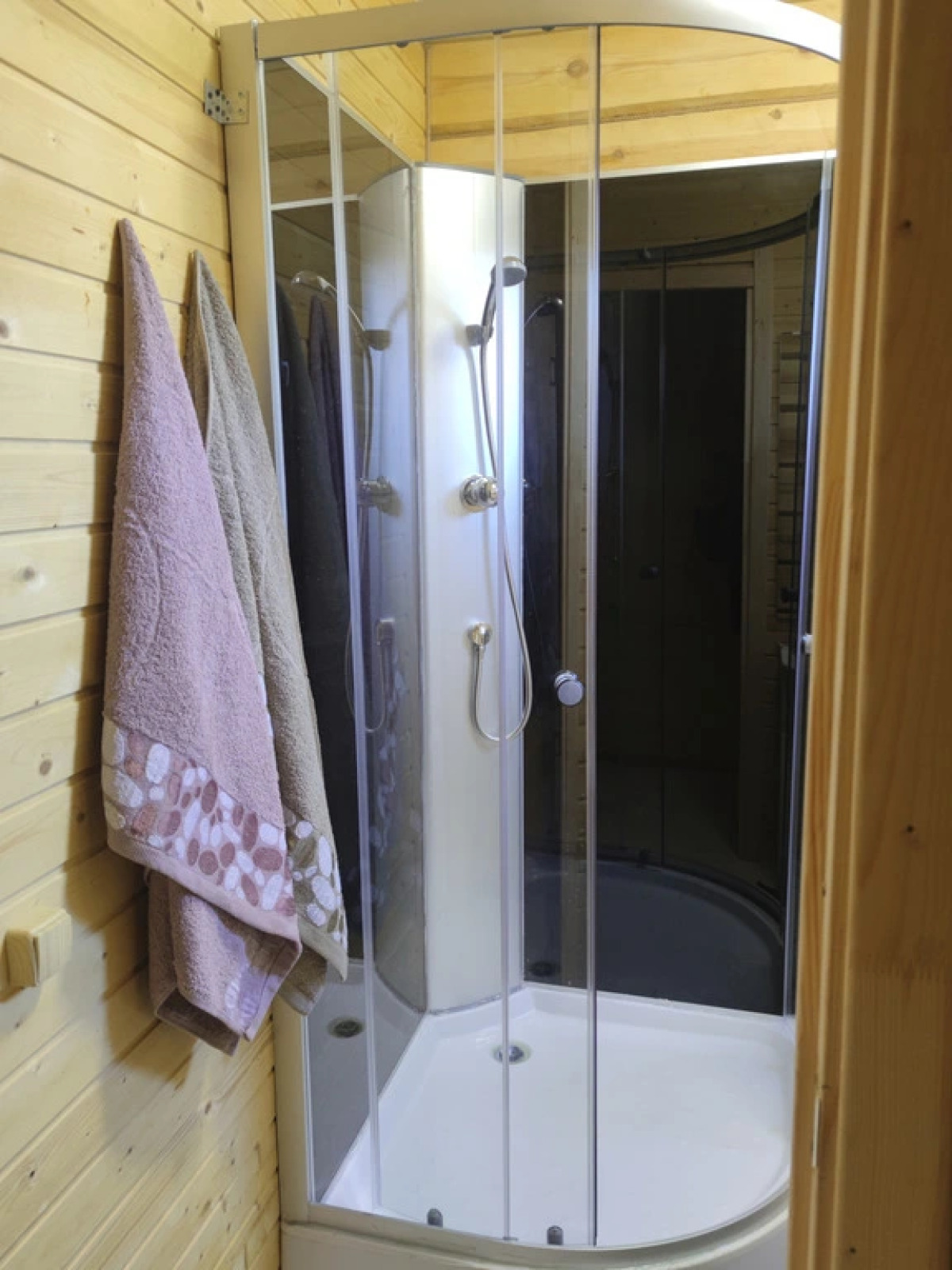 Гостевой дом Загородный комплекс домов для отдыха ВЕЧЕРНЯЯ ЗАРЯ