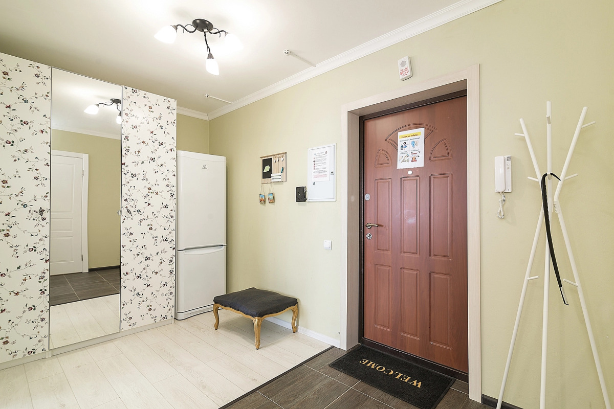 Апартаменты на Волжской набережной 26, с видом на Волгу. м.Стрелка. Сова-Дом