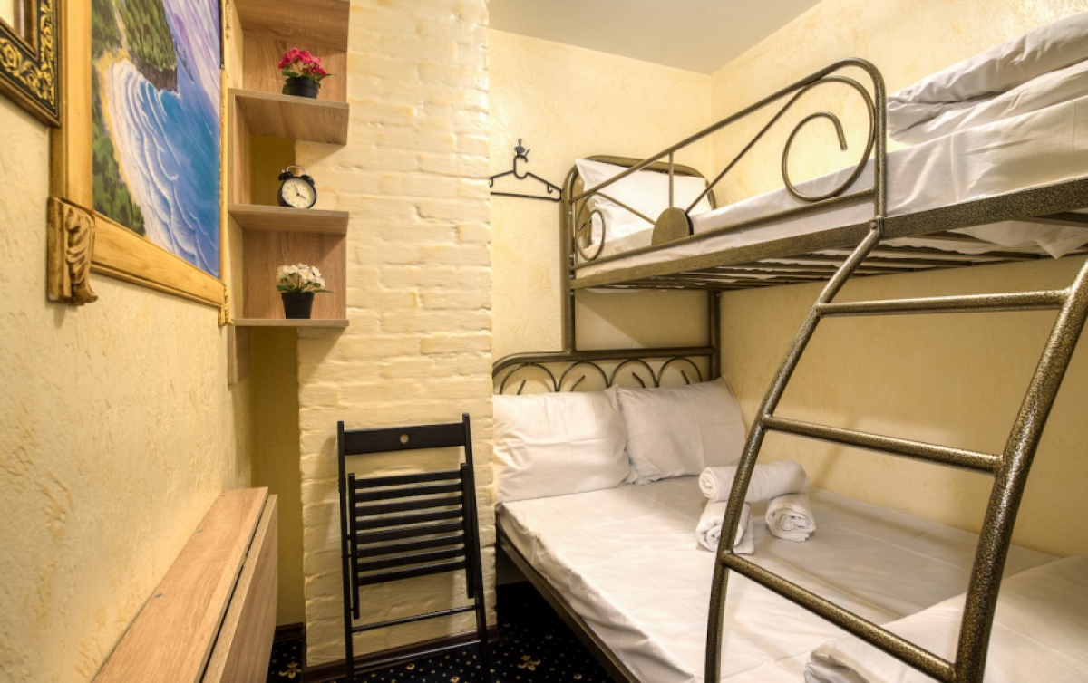 Отель Винтерфелл  Старый Арбат