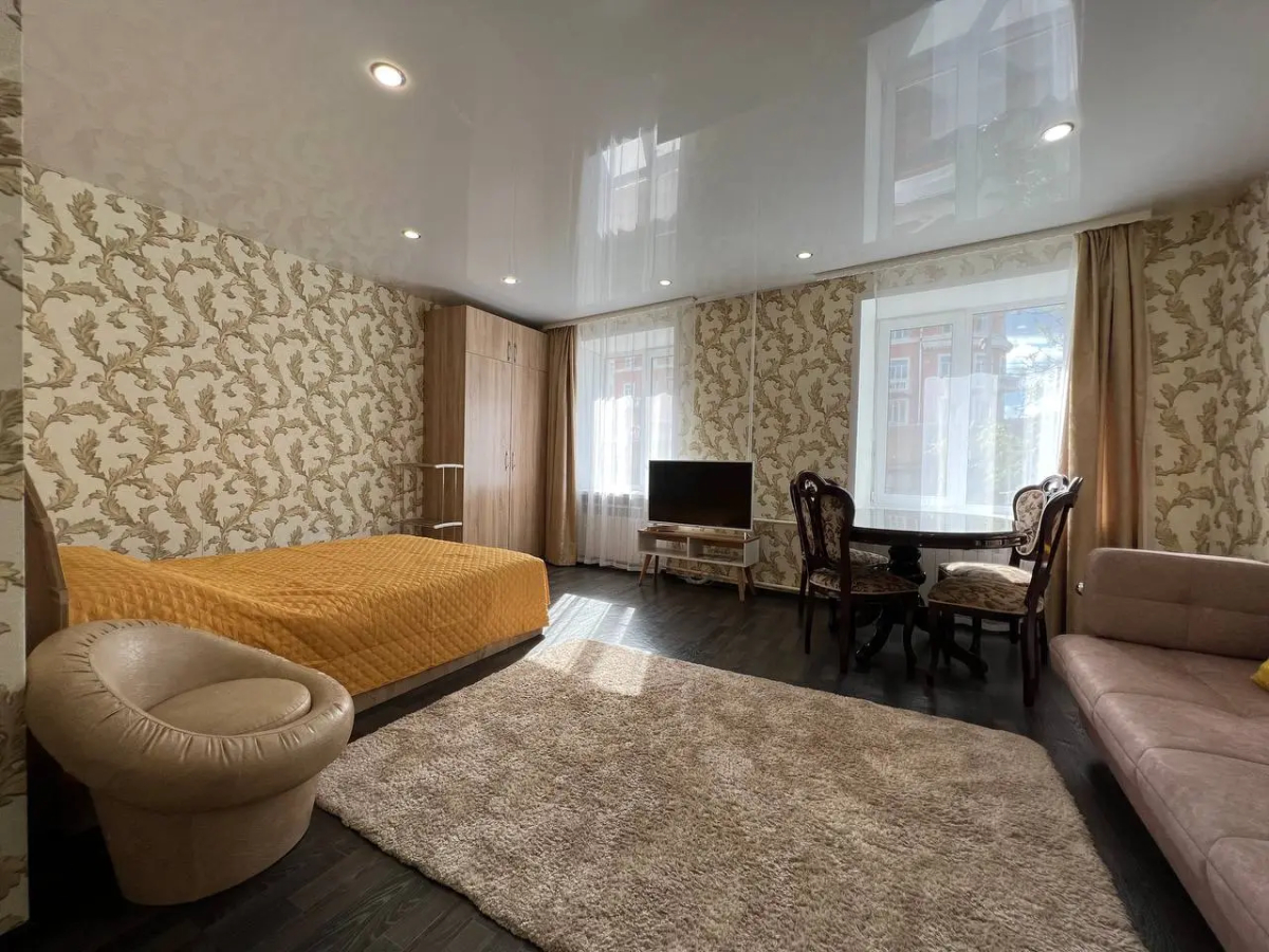 Уютная Квартира в Историческом Центре Города