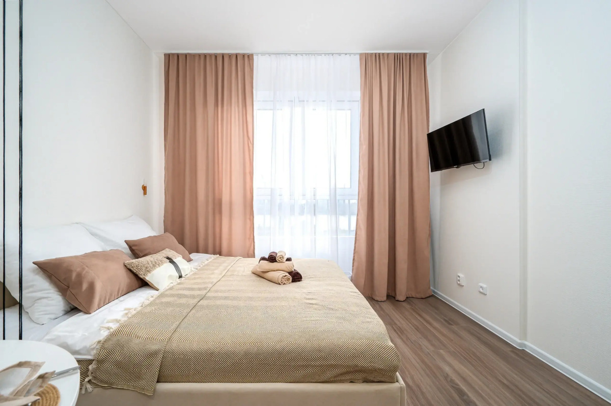 Апартаменты на Октябрьской набережной