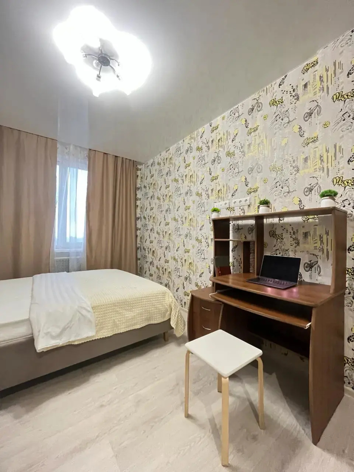 Апартаменты Уютные 3-комнатные на Июльских Днях 1к1