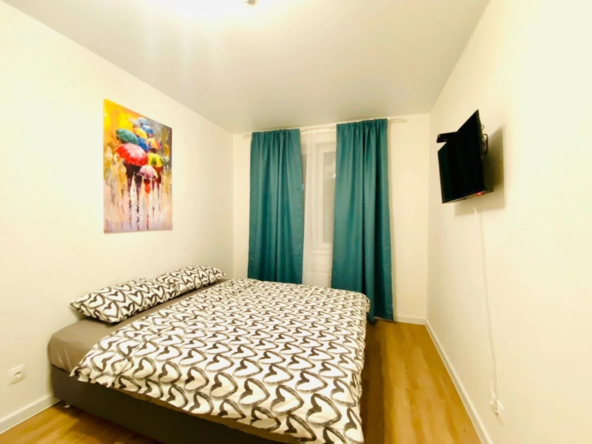 Pant House Ватутинки на Чароитовой Апартаменты