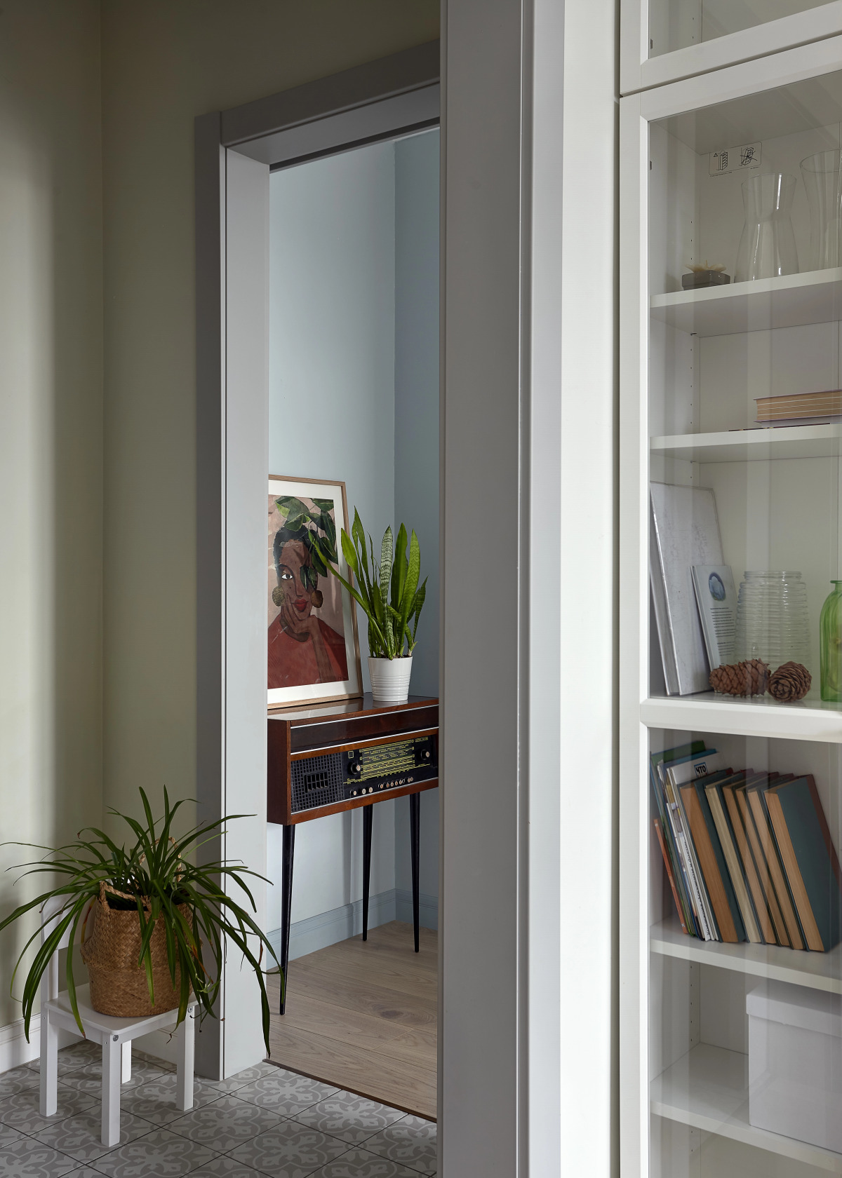 Апартаменты на Малоохтинском проспекте 6