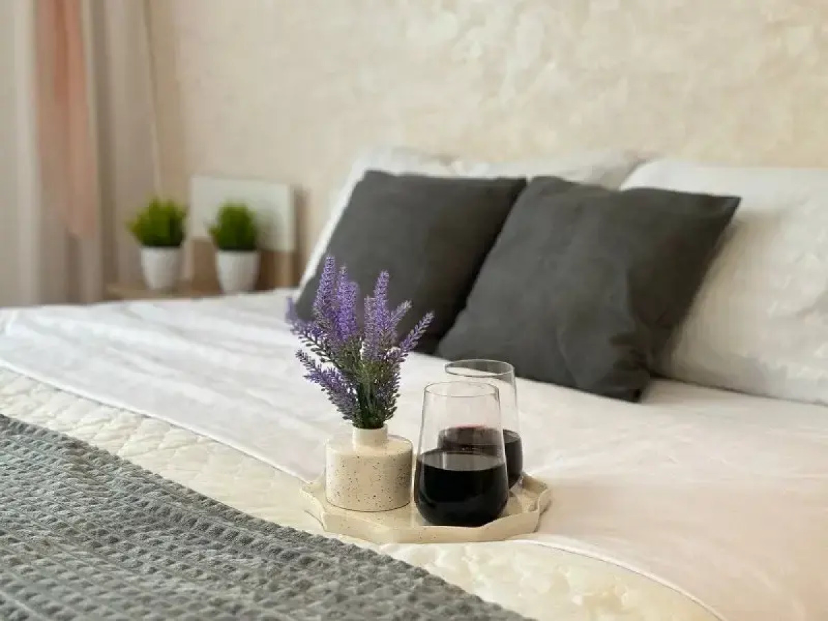 Апартаменты BestHome Двухкомнатная квартира Golden Sunshine на Волге