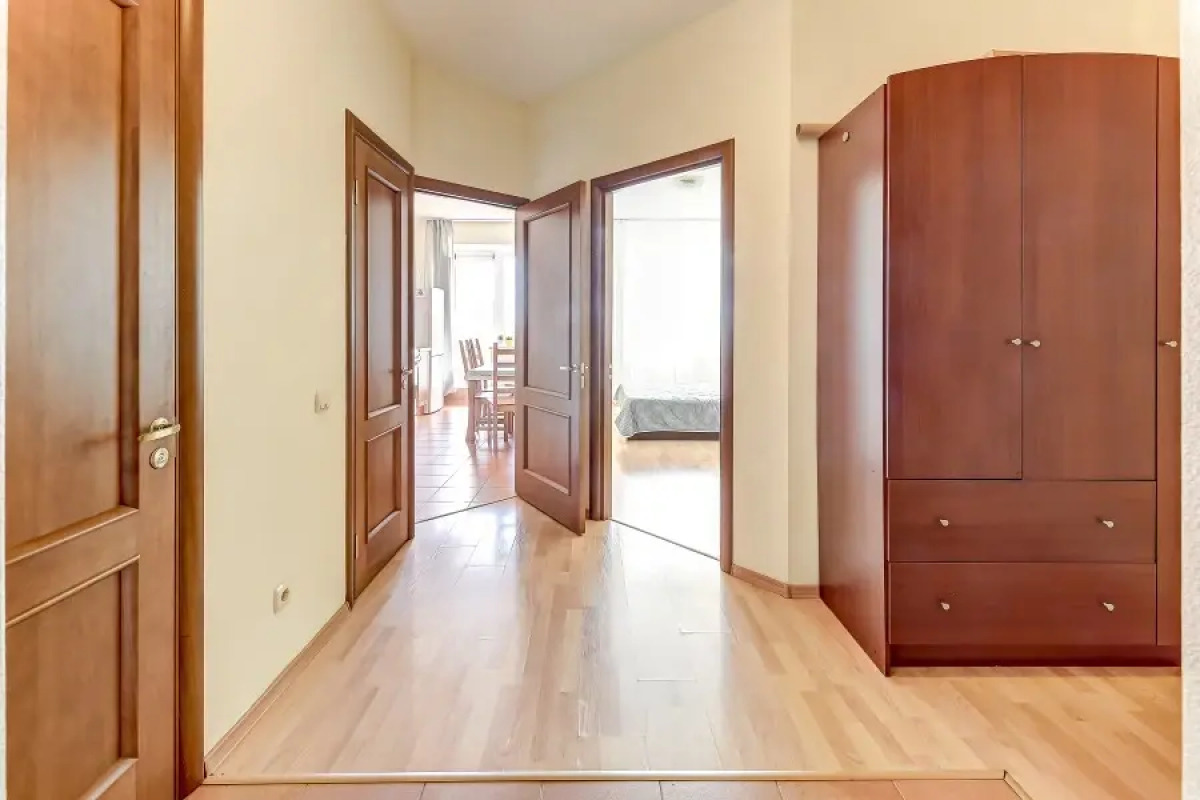 Апартаменты за Черной Речкой (4)