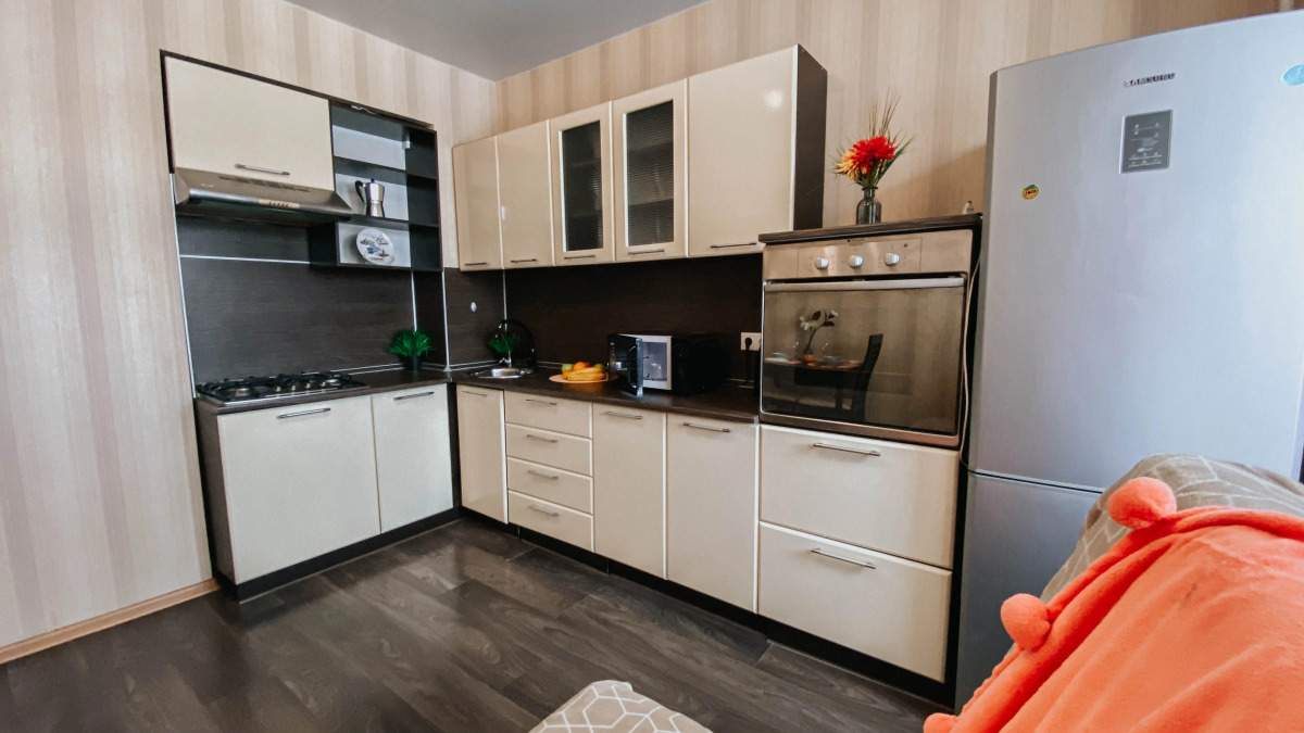 Апартаменты рядом с парком Победы