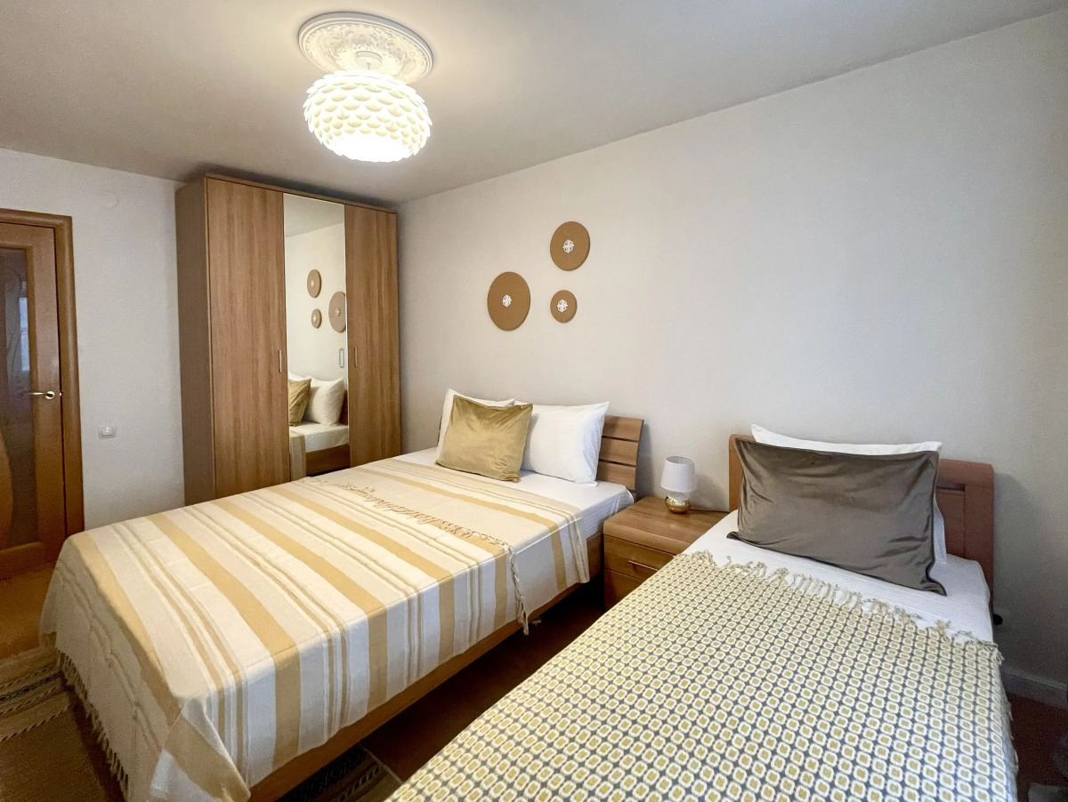 Квартира Просторная 4х комнатная в центре