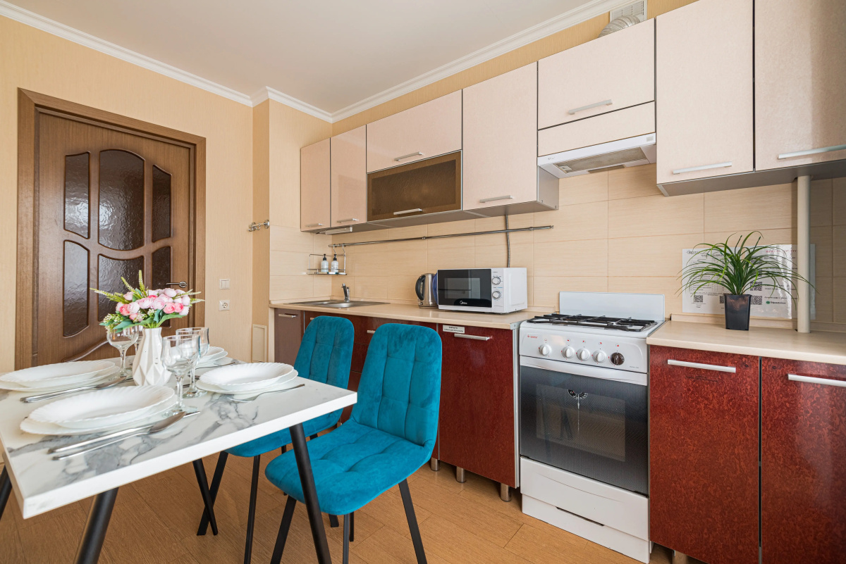 Квартира 1-к в престижном мкр. на М.Горького 10 от RentAp, 5 сп.мест
