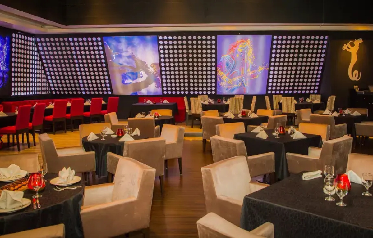 Отель Grand Excelsior Hotel Al Barsha