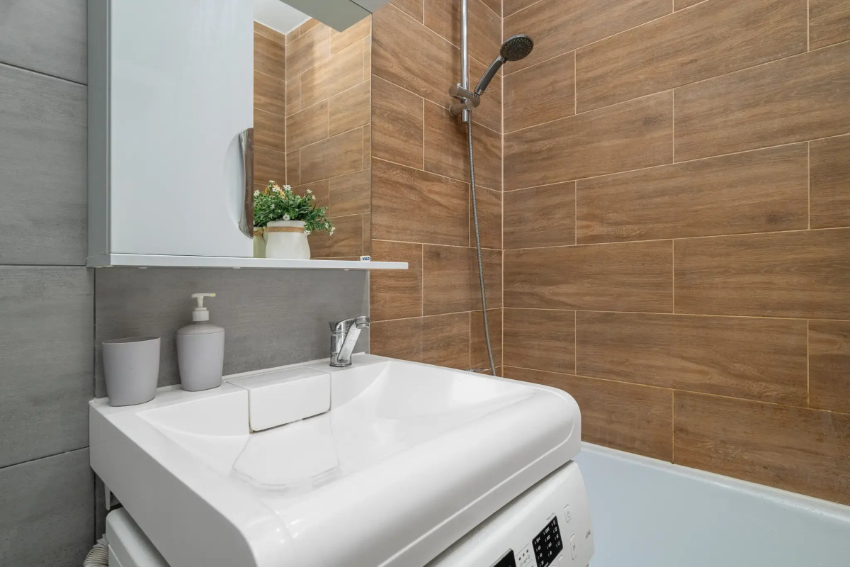 Квартира на Евгении Жигуленко 13/2