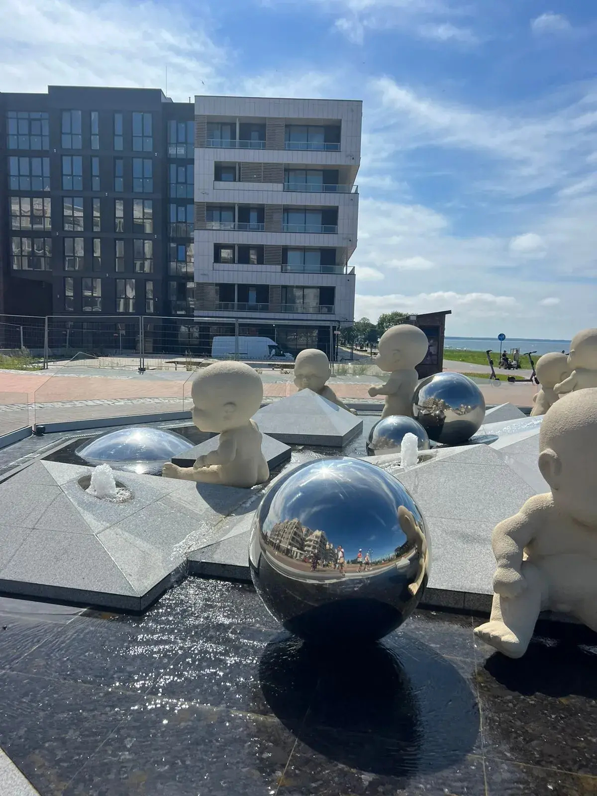 Апартаменты на первой линии