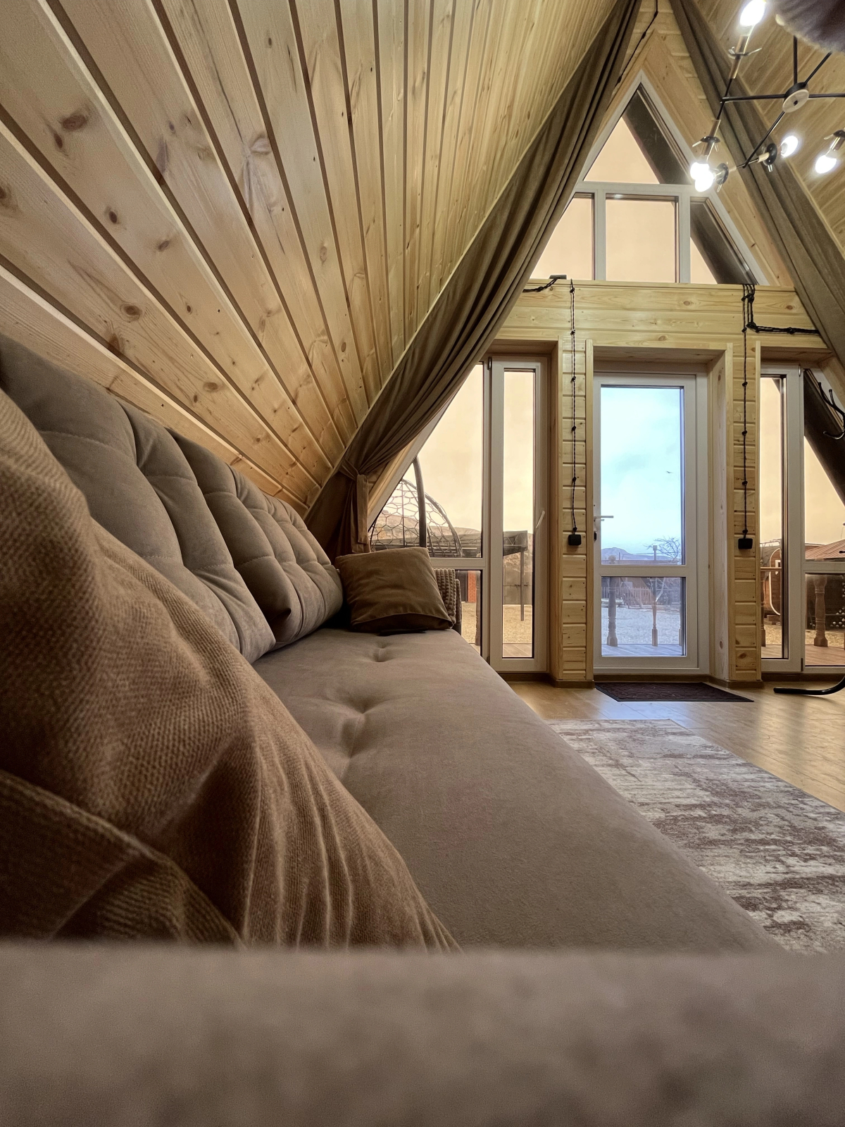 Домик Афрейм 2