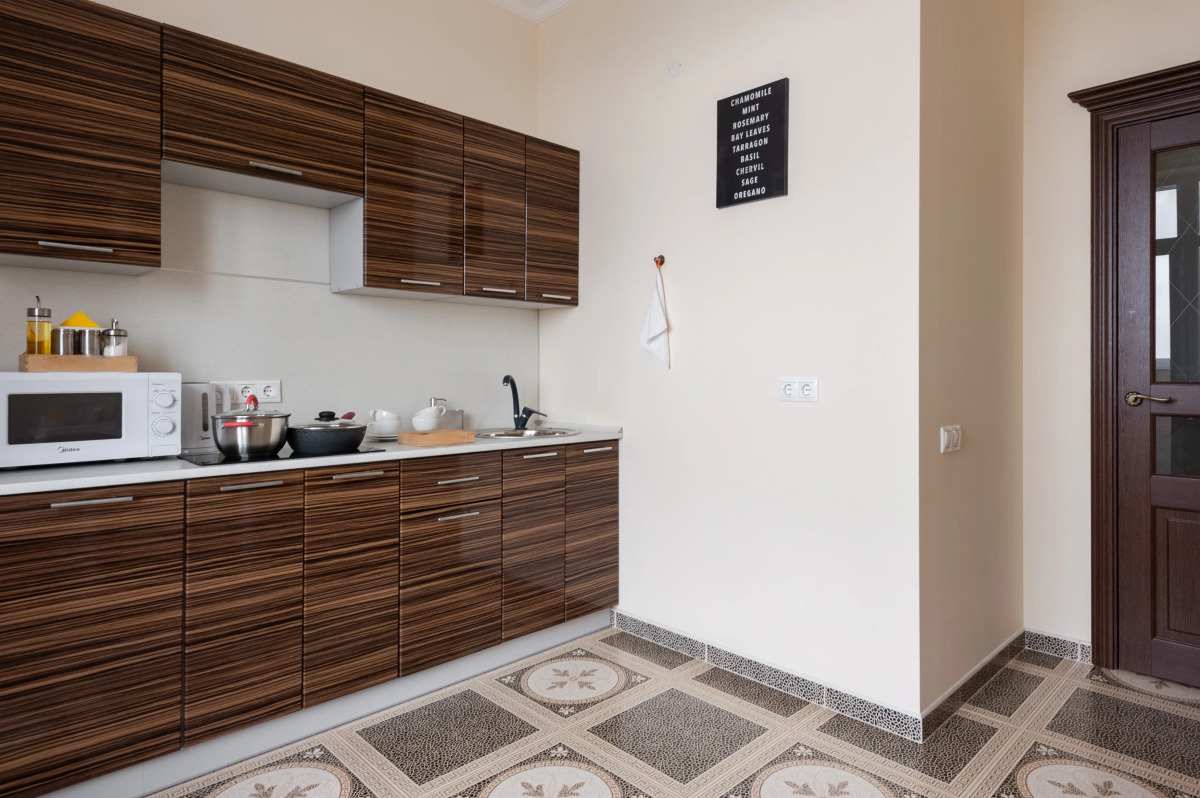 Апартаменты Романова 25