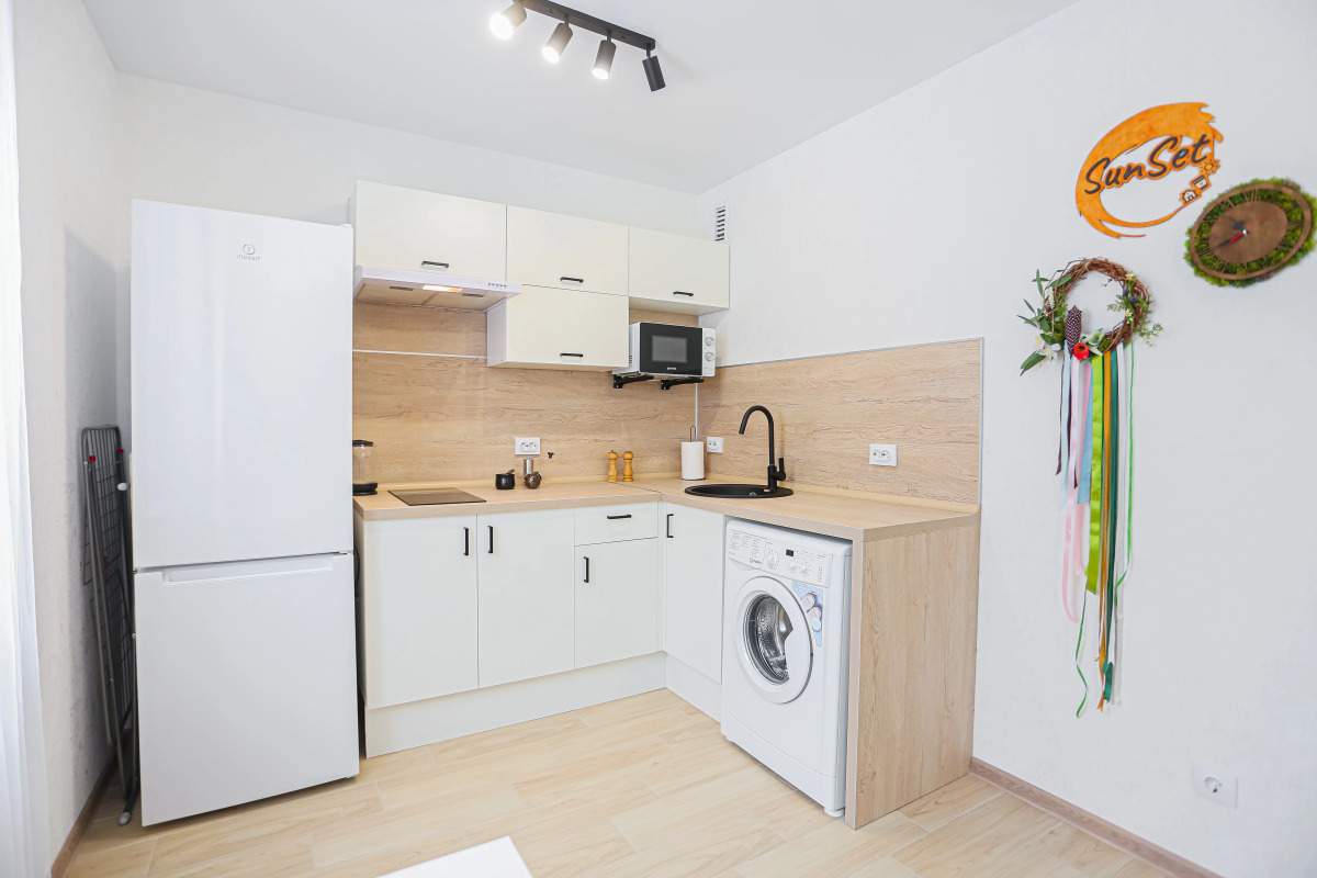 Апартаменты SunSet Новокузнечихинская 2