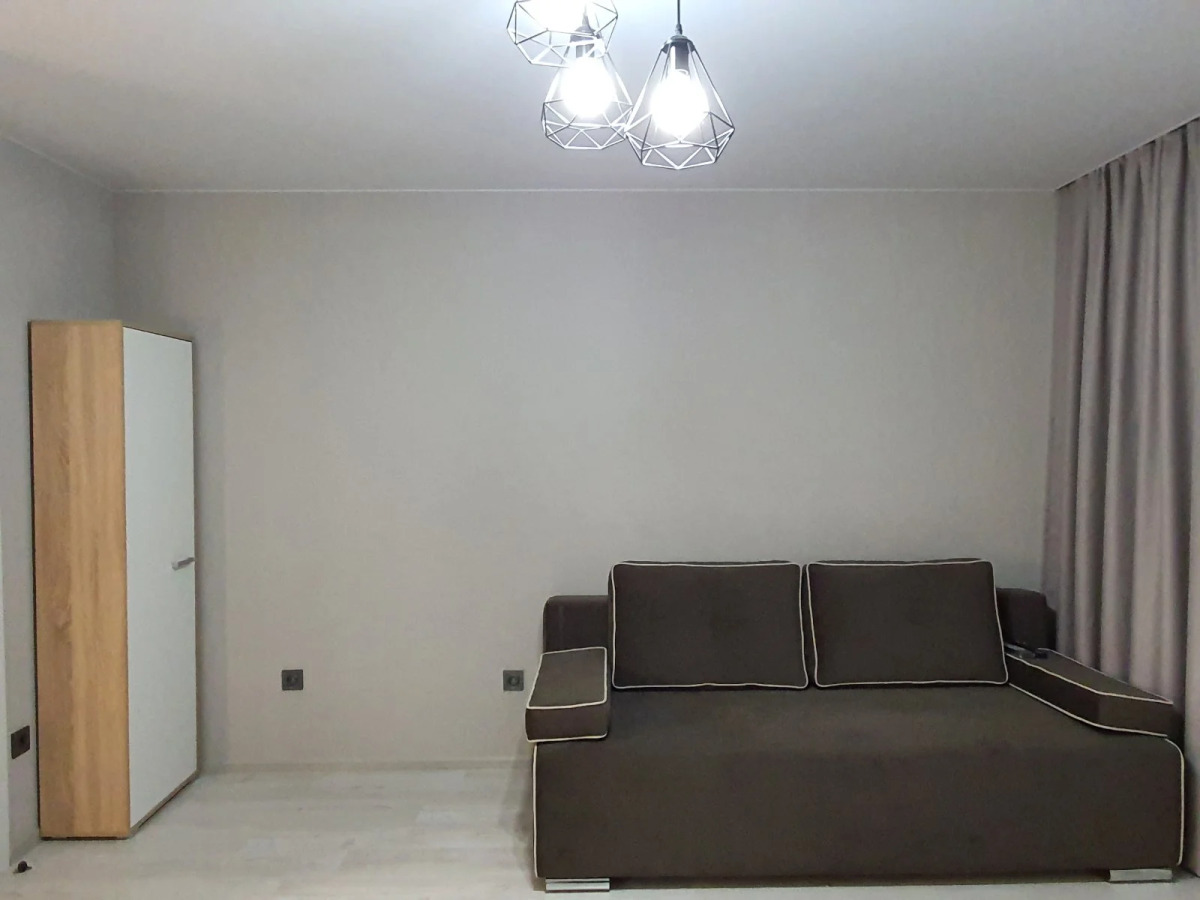 Квартира с 2 Изолированными Друг от Друга Спальнями