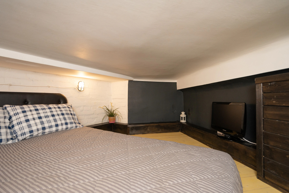 Квартира Двухуровневая с Сауной и Камином