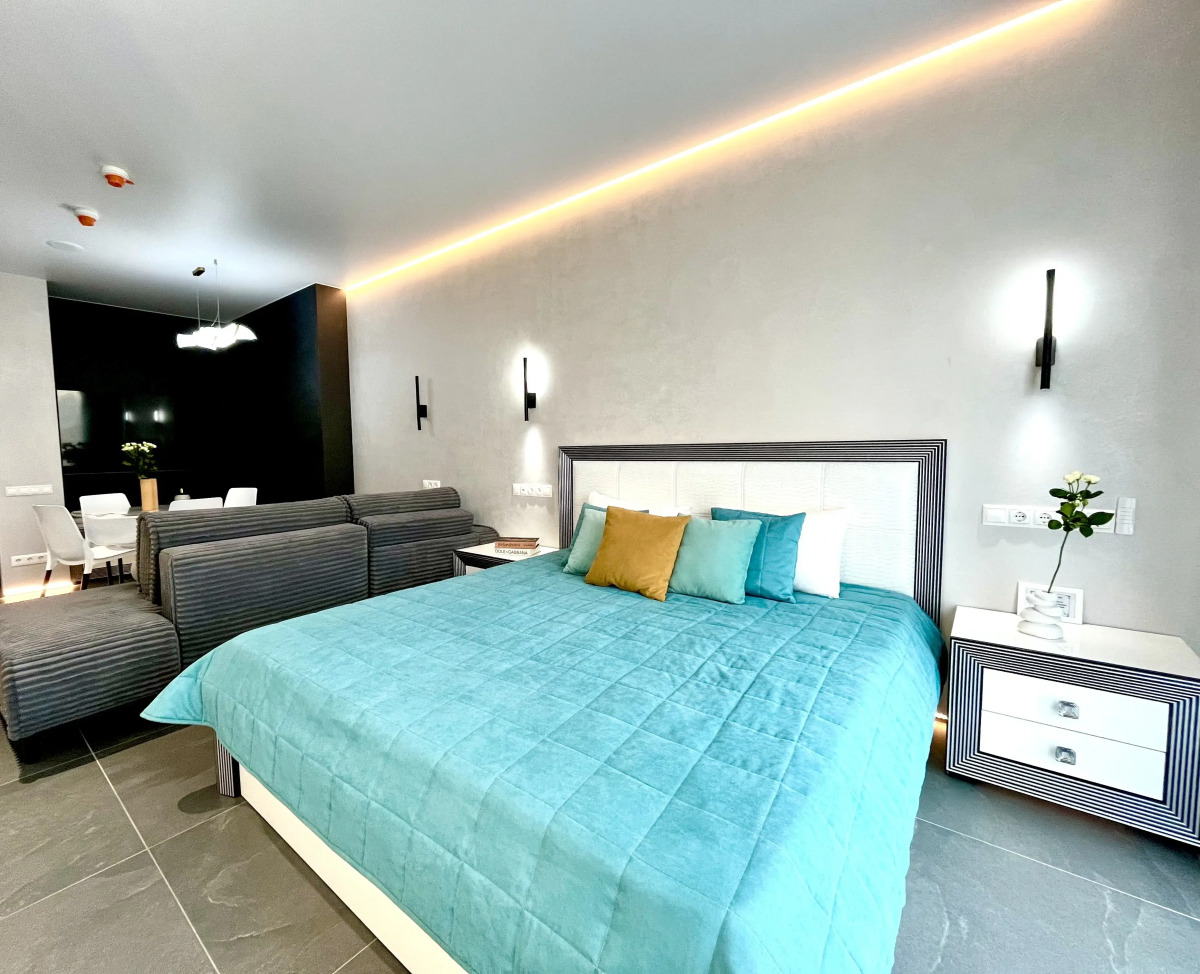 Квартира панорамная Неотель в ЖК Галерея Чижова, у Театра Оперы и Балета